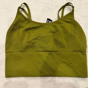 VS SEAMLESS LIGHTLY LINED SPORTS CROP